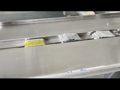 Hochleistungsmaschine für die Verpackung von Notfalldecken und -kissen