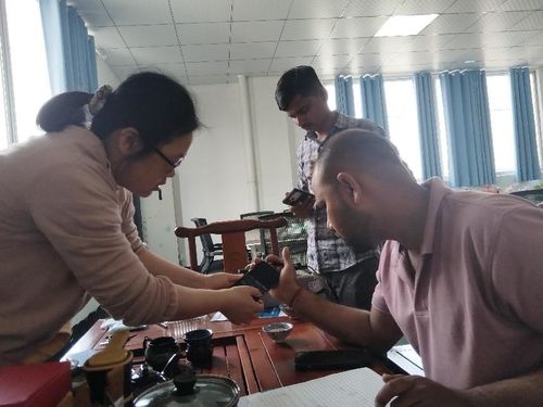 jüngste Unternehmensnachrichten über Herr Anmol Kumar besucht die Maschine für nasse Wäsche