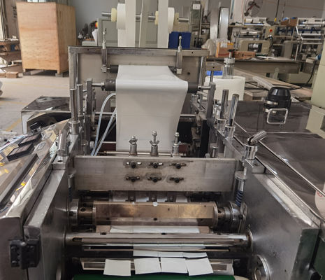 Einweg-Alkohol-Pad-Maschine Alkohol-Pad-Vorbereitungsmaschine