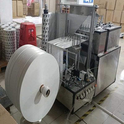 Papier-AL-Verbundfolie Vierseitige Versiegelung Verpackungsmaschine mit Schnitt Alkohol Vorpolster Versiegelung Verpackungsgeräte